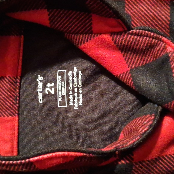 NWOT, Little Kid's Flannel,Black & Red,Button Down,Shirt with Cute Santa Pockets - Picture 3 of 5